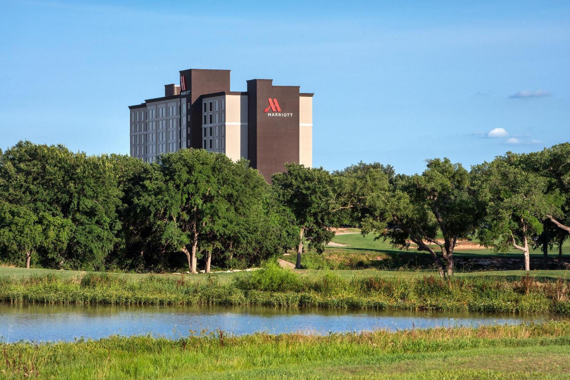 Dallas/Fort Worth Marriott Hotel & Golf Club At Champions Circle Роанок Экстерьер фото