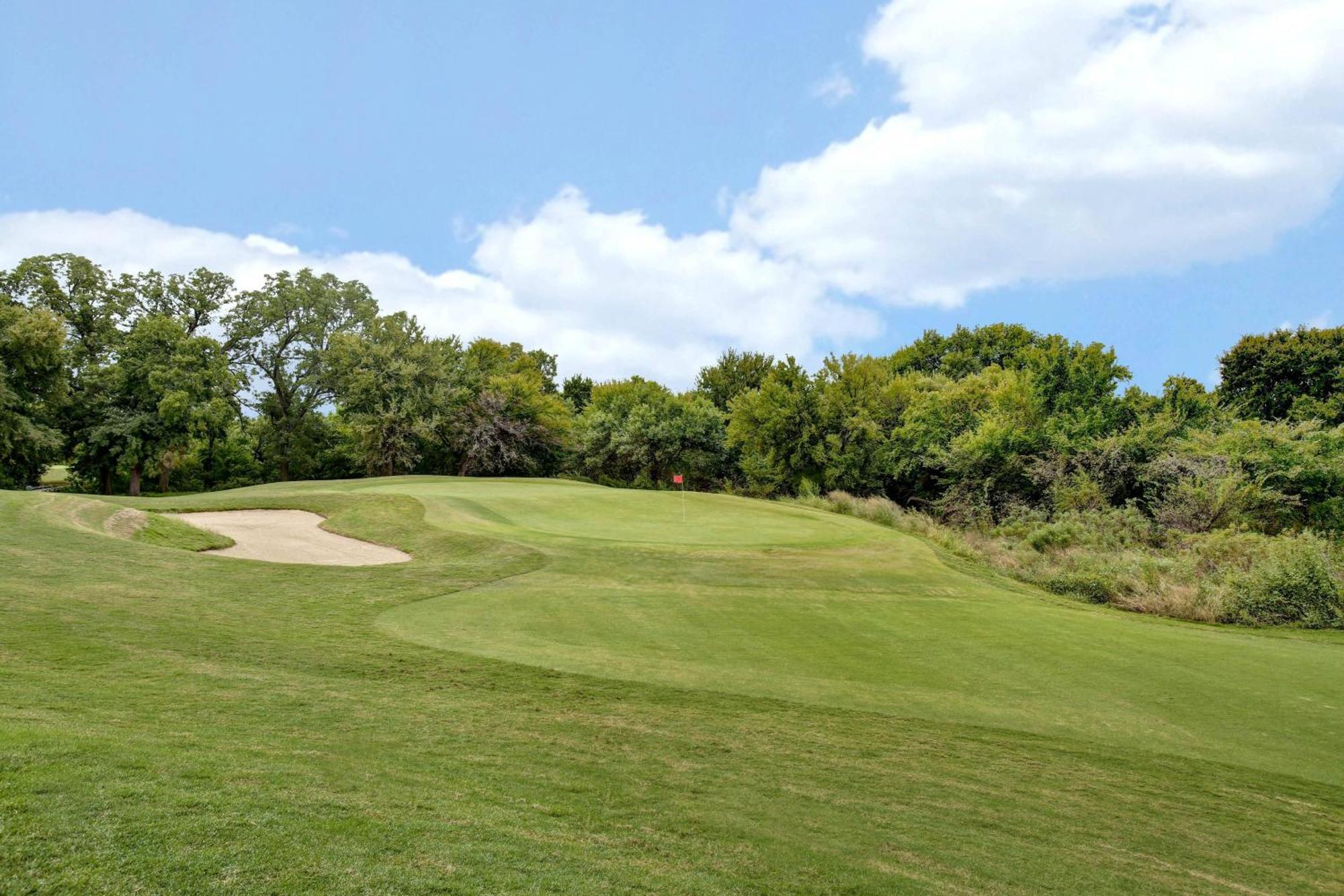 Dallas/Fort Worth Marriott Hotel & Golf Club At Champions Circle Роанок Экстерьер фото